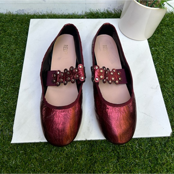 RED VALENTINO Flower Strap Ballerina
Flats red color size 36 US 6 - Picture 7 of 12